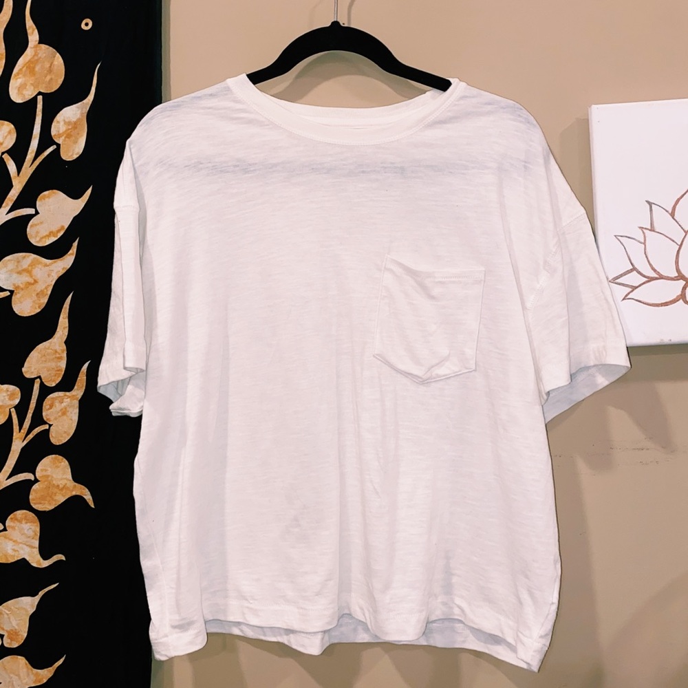 white short sleeved